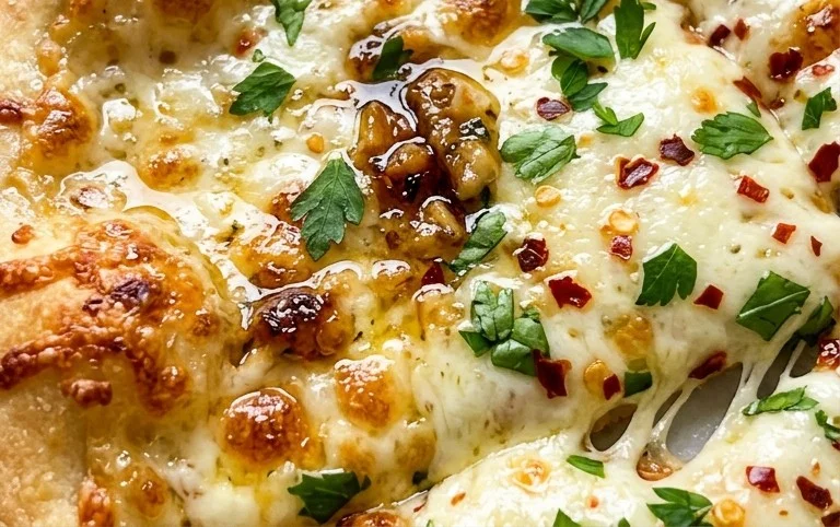 buttery garlic pizza